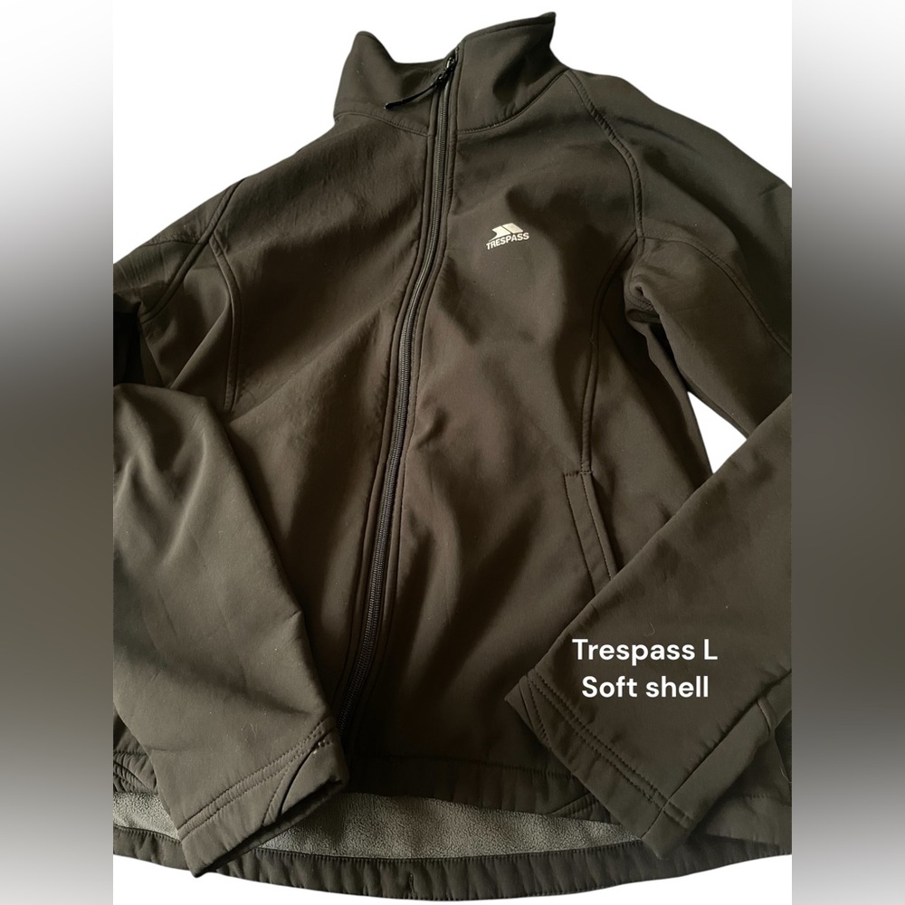 Trespass soft shell jacket L